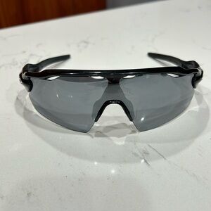 Oakley Radar Polarized Sunglasses